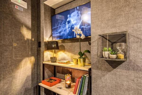 FOURHEADS Private Suites