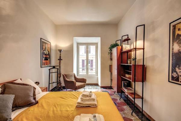 Trastevere San Cosimato vintage