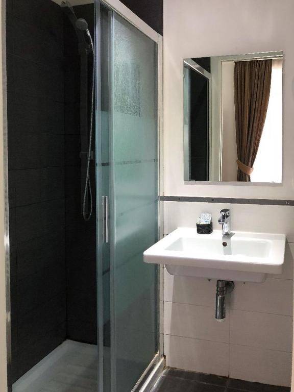 Elle Cavour Guest House