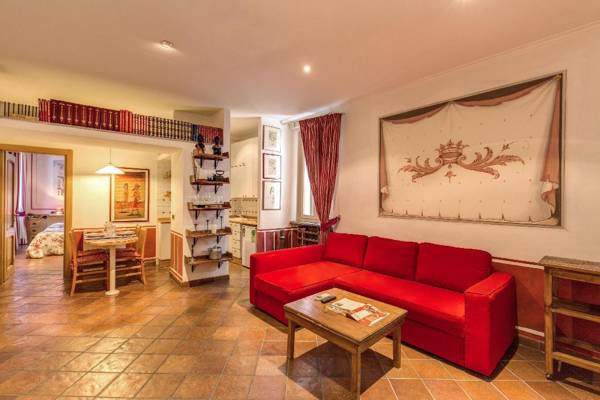 Lovely flat in Fontana di Trevi