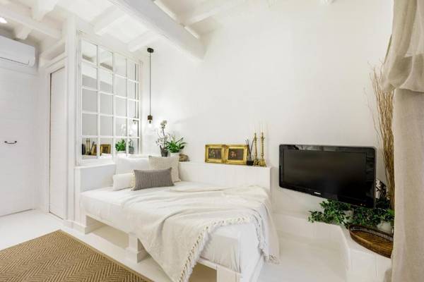 Trastevere Luxury&Charming Loft with Courtyard