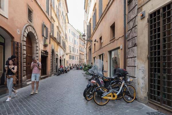 A peaceful retreat 2 minutes from Piazza Navona - FromHometoRome