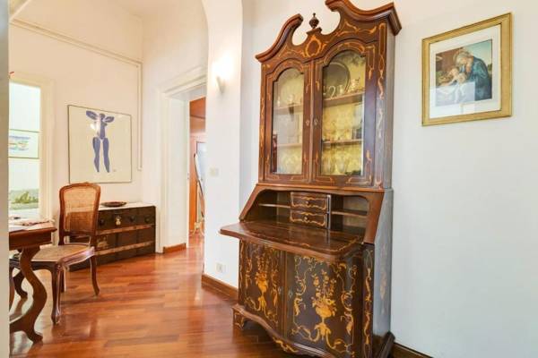 2 bedrooms appartement with city view balcony and wifi at Roma