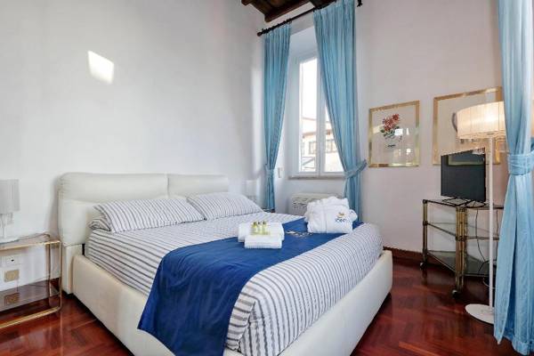 Pantheon Family Romantic Suite