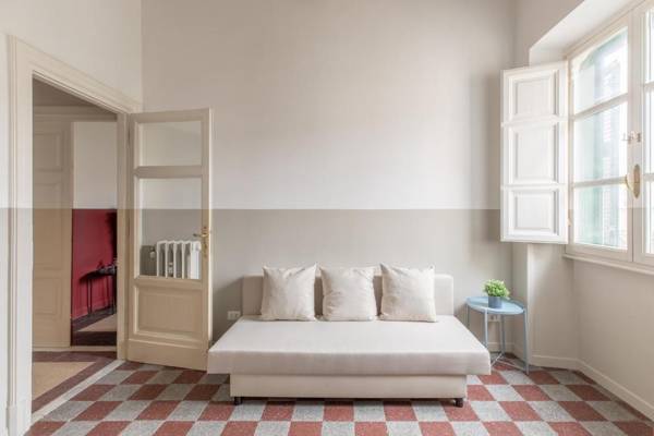 iFlat Sunny and Colorful Esquilino Apartment