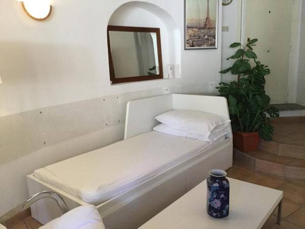 Near Ifo Roma Sweet home Studio Apartment