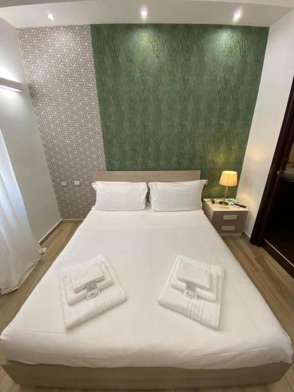 VATICAN LUXURY SUITE