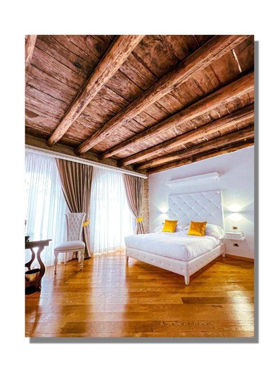 Maison Spagna Suites