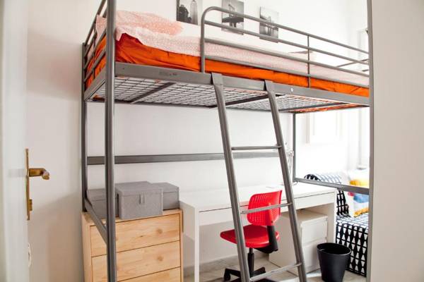 Room in Guest room - Kamchu Apartments single room Villa Ada 2