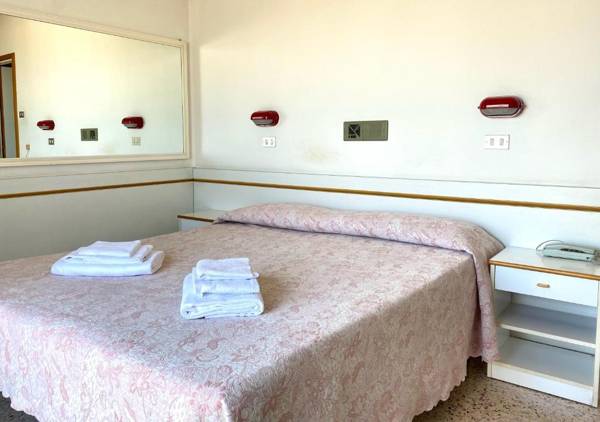 Hotel Columbia Frontemare