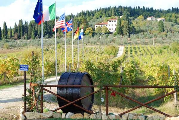 6 bedrooms villa with shared pool enclosed garden and wifi at Rignano sull'Arno