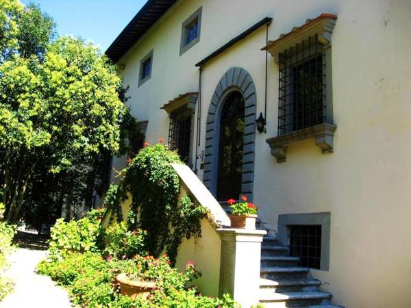 6 bedrooms villa with shared pool enclosed garden and wifi at Rignano sull'Arno