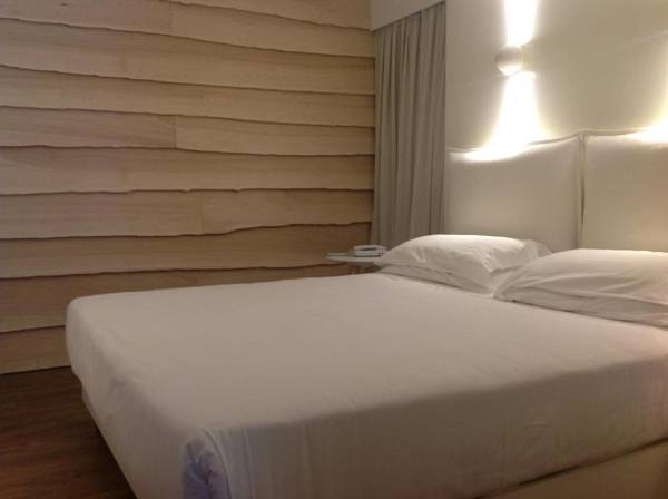 Hotel Select Suites & Spa