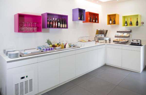 Love Boat Hotel - The Original