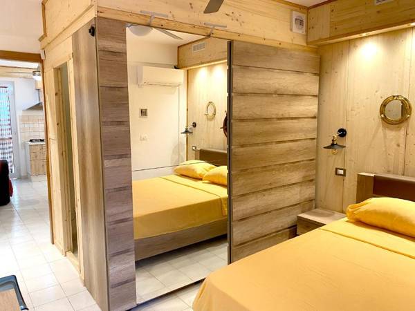 One bedroom appartement with sea view enclosed garden and wifi at Realmonte 2 km away from the beach