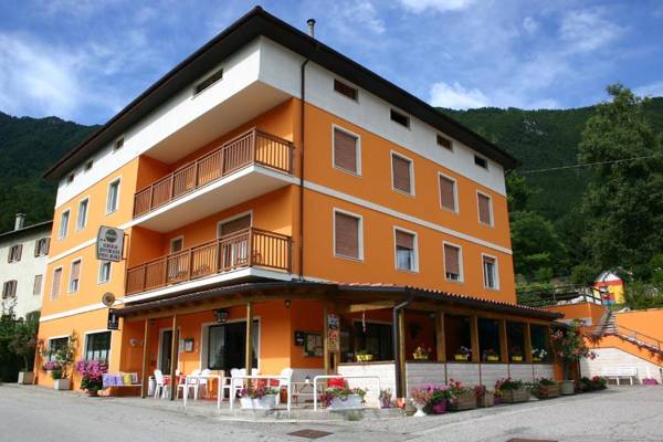 Hotel Passo Buole