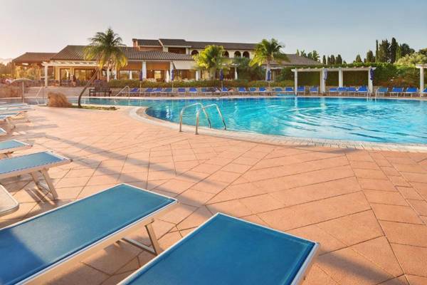 Lantana Resort Hotel&Apartments