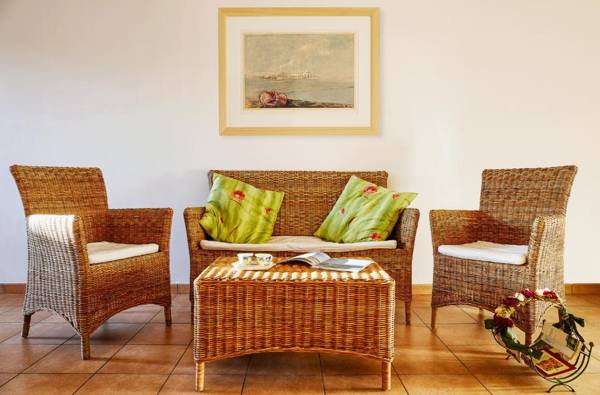 Bella Vista CaseSicule Sea View Apartment with Terrace Beach 50 m Wi-Fi