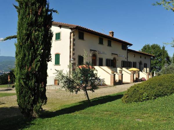 Authentic farmhouse with pool jacuzzi playground garden