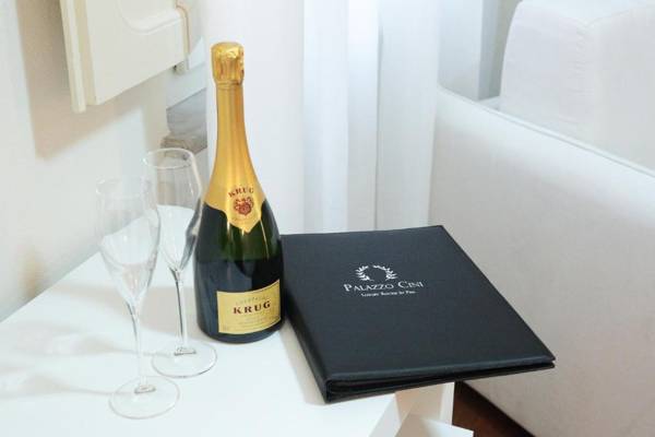 Palazzo Cini Luxury Rooms in Pisa