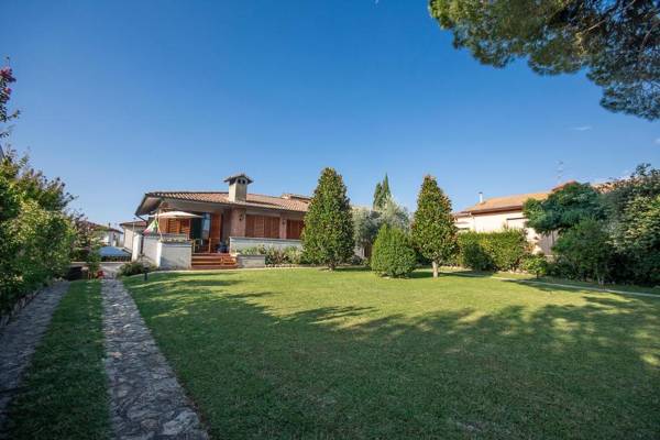 Villa Orsini - A Retreat in Pisa - Food and Relax