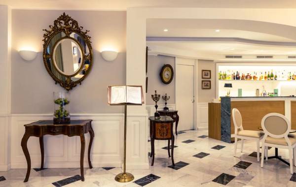 Central Wellness Hotel