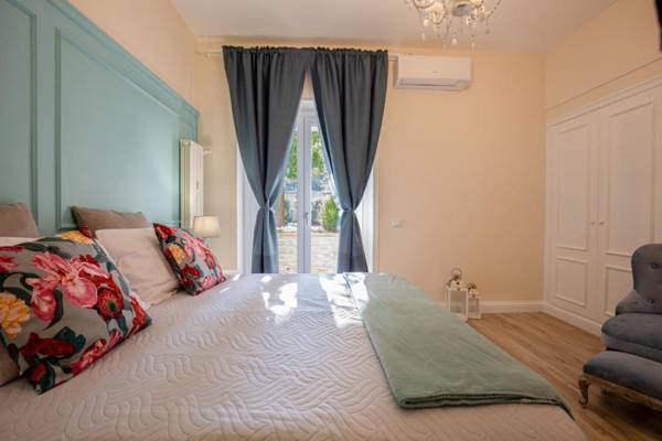 Twins House Sorrento