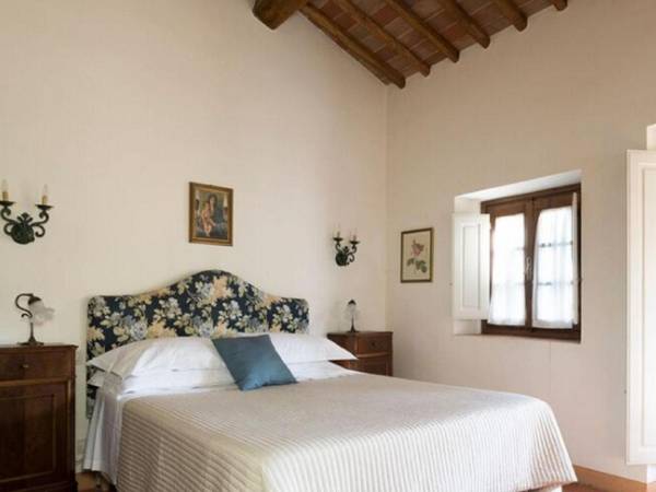 Chic Holiday Home in Pergine Valdarno with Terrace