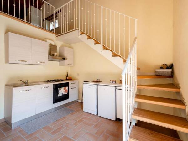 Secluded Apartment in Pennabili with Whirlpool