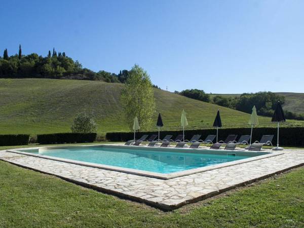 Luxurious Holiday Home in Ghizzano Italy with Swimming Pool
