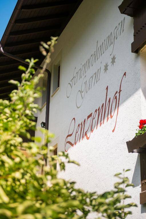 Garni Ferienwohnungen Lenzenhof