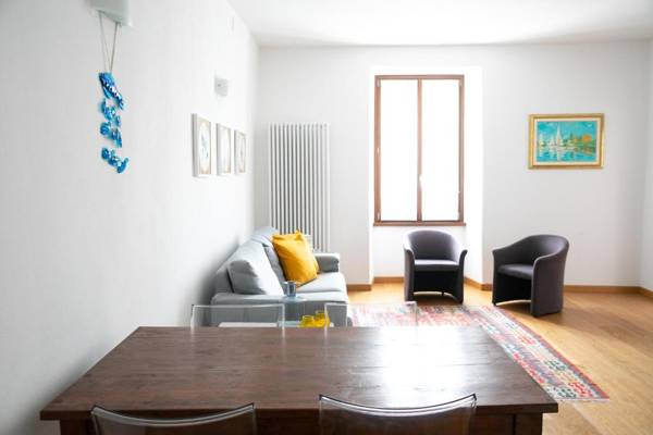 IseoLakeRental - Borgo Lago