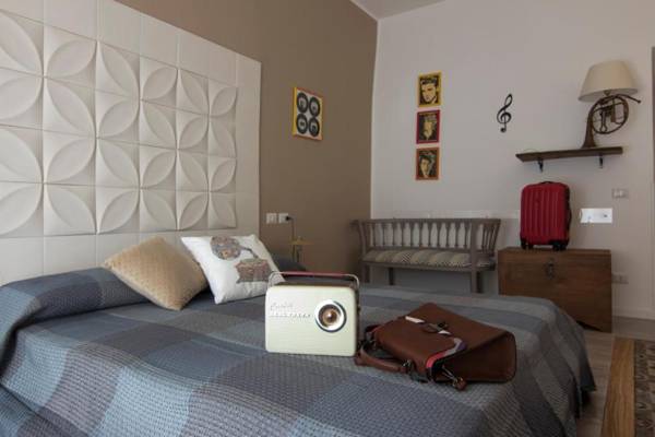 Ad Hoc Rooms