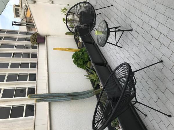 Design Apartment in City Center With Terrace