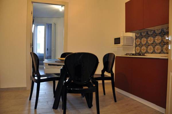 LEONE SUITE APARTMENTS
