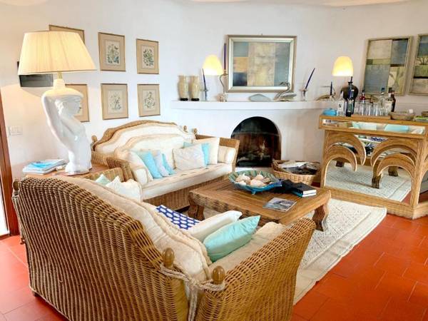 4 bedrooms villa at Porto Rafael 400 m away from the beach with sea view jacuzzi and enclosed garden