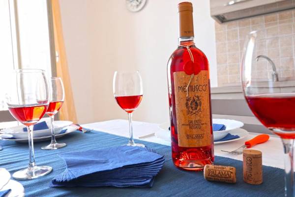 Holiday Apartment With Wi-fi Air Conditioning And Balcony; Parking Available;