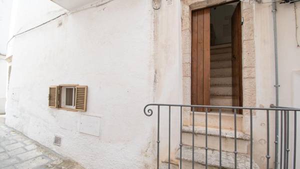 Casa Colombo & Casa Scipione by Typney