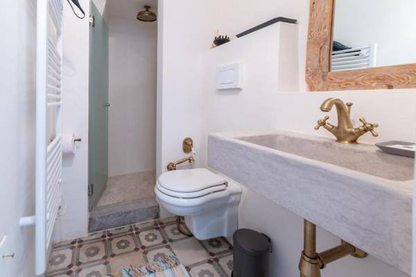 Corso Mazzini White Houses