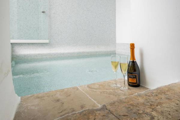 Palazzo Rapanà Exclusive Flat with hydromassage pool