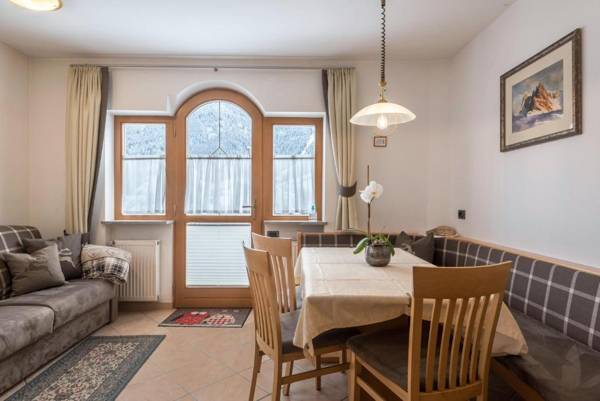 Apartment Saslonch Stlarida