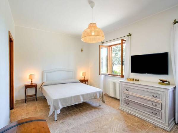 Swanky Villa in Ansedonia near Feniglia Beach