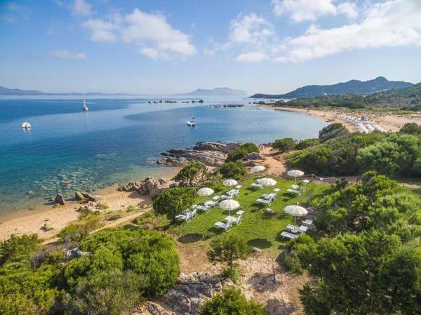 Sardegna Costa Corallina Appartamento Luxury Vista Mare in splendido villaggio vacanze