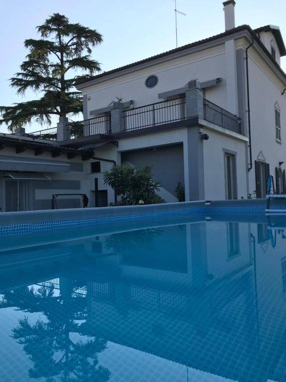 VILLA PRESTIGIO Bed and Breakfast