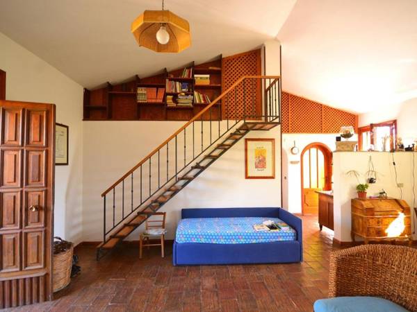 Roofed Holiday Home in Sicily with Private Terrace