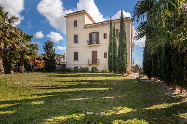 Alexander Art Nouveau Suites