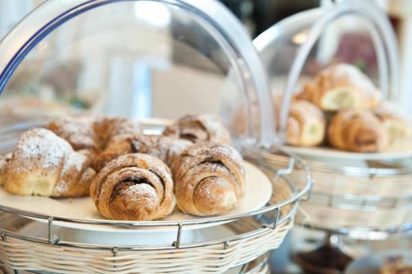 Renaissance Naples Hotel Mediterraneo