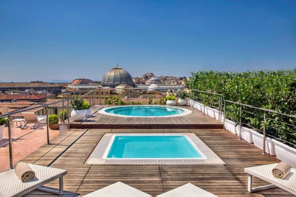 Renaissance Naples Hotel Mediterraneo