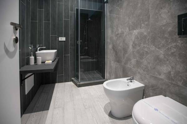 ESPOSITO PLAZA- ROOMS & SUITE