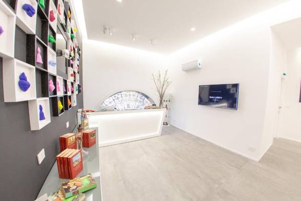 Gallery Suite Naples